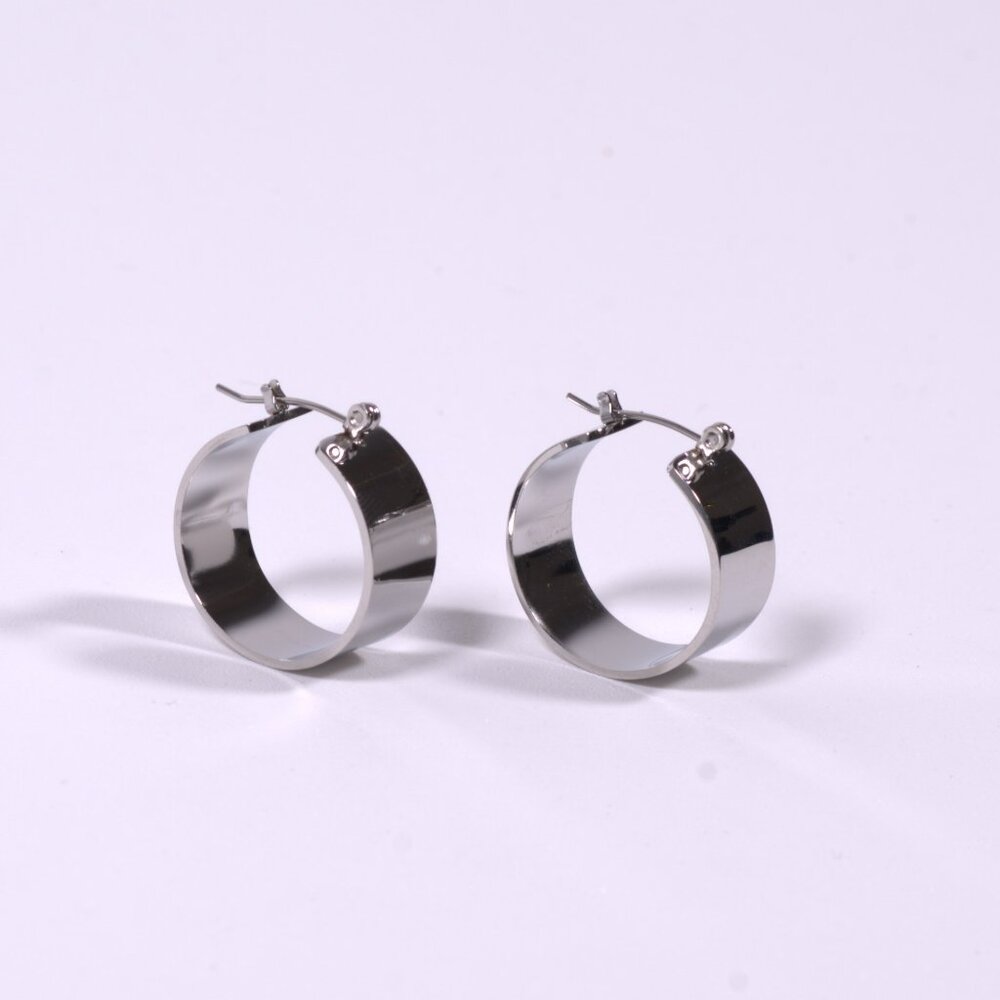 Silver Chunky Hoop Earrings 1” | Stainless Steel | Water/Tarnish Resistant